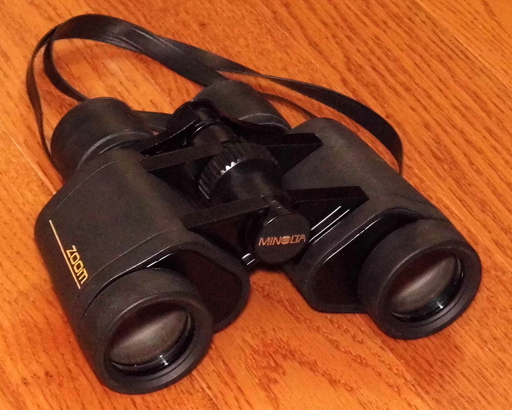 Zoom Binoculars